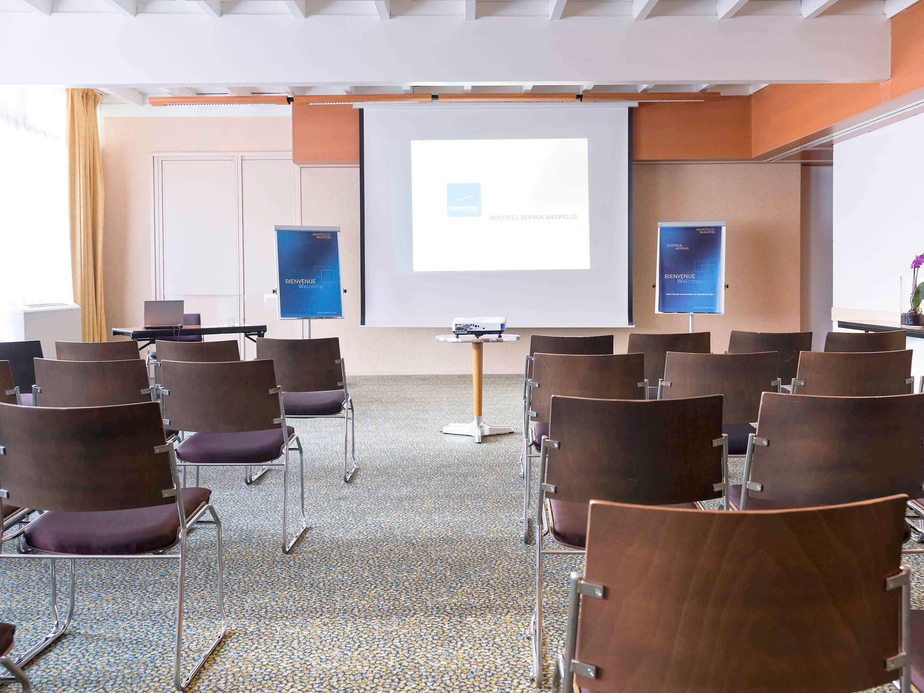 Novotel Antibes Sophia Antipolis Valbonne Exteriör bild