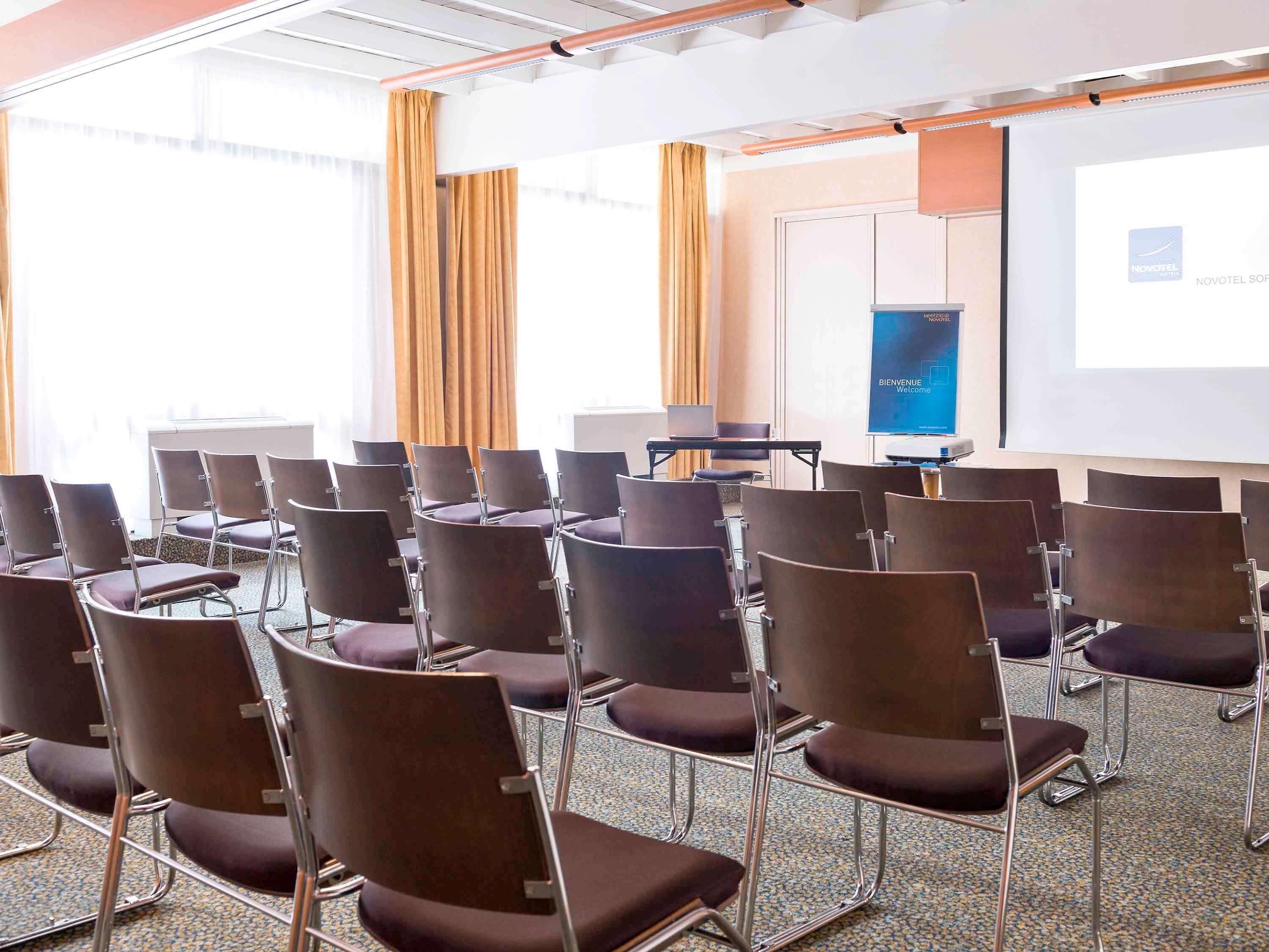 Novotel Antibes Sophia Antipolis Valbonne Exteriör bild
